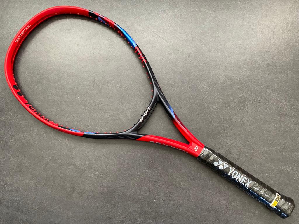 Yonex Pro Stock VCORE 100 (16X19)