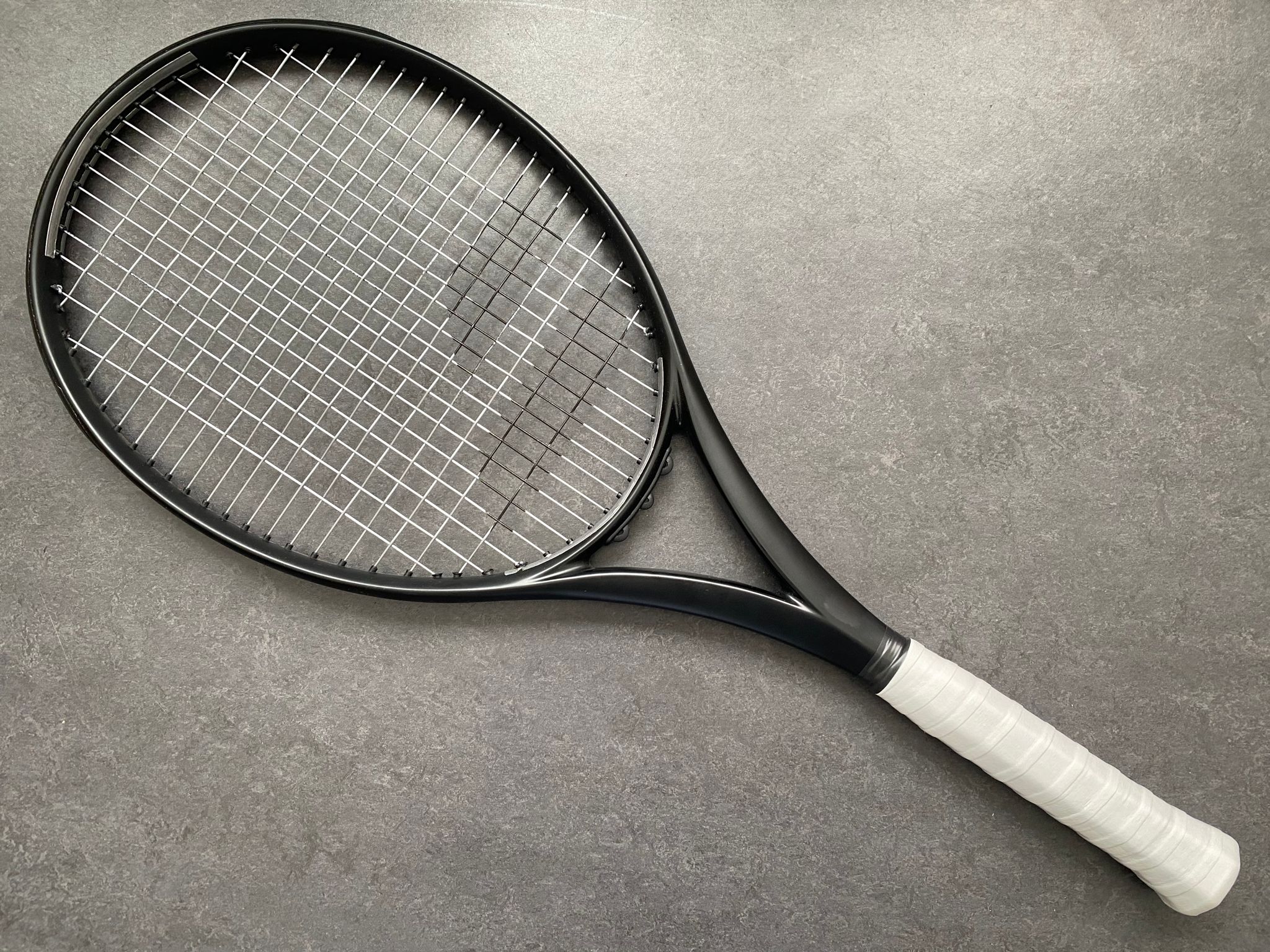 Babolat Pro Stock Aeropro Drive Blacked Out (16x19)