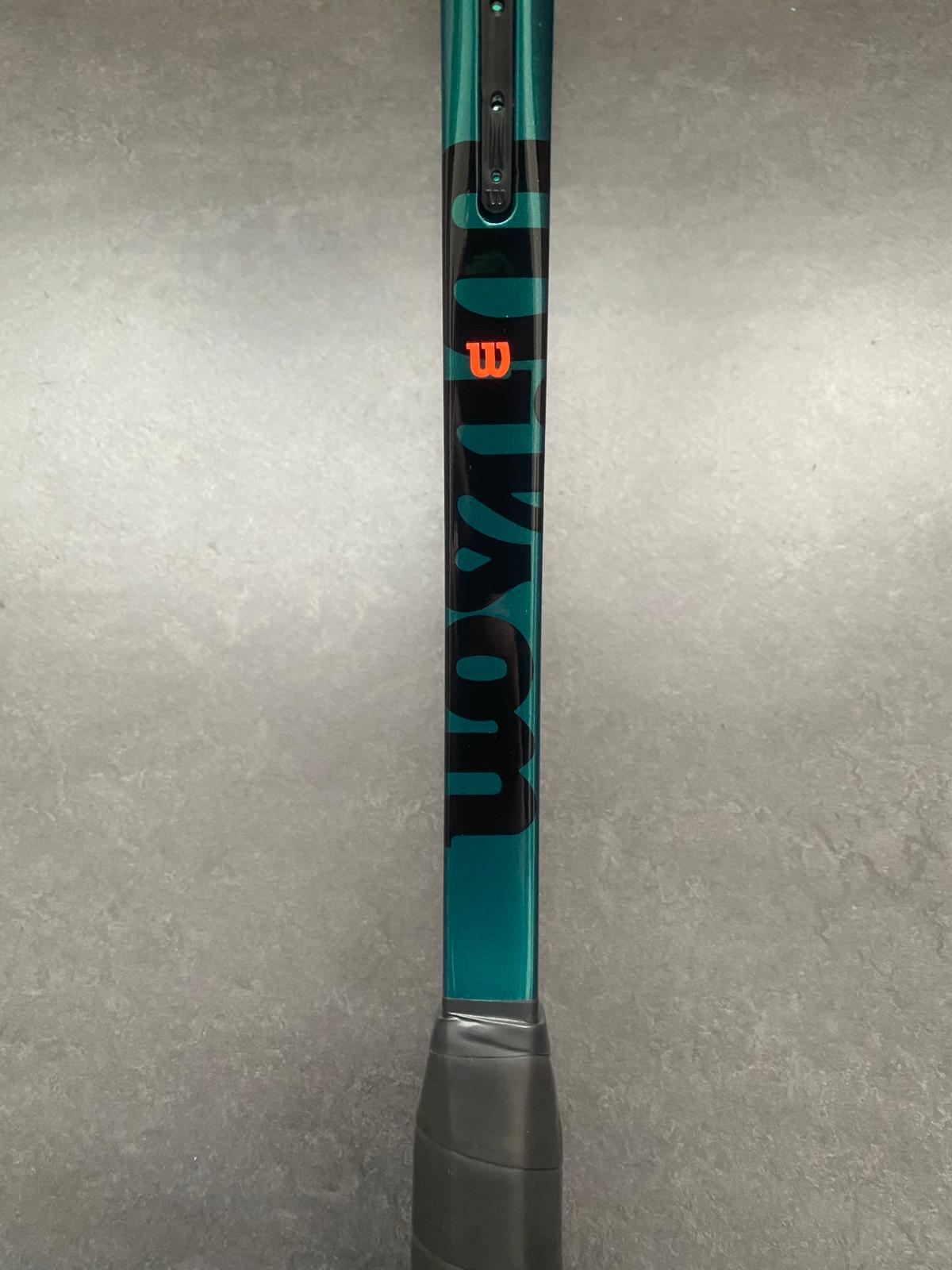 Wilson Pro Stock Blade 98 (18X19)